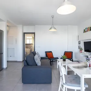 https://relaxing-cozy-apartment.1costadelsol.com